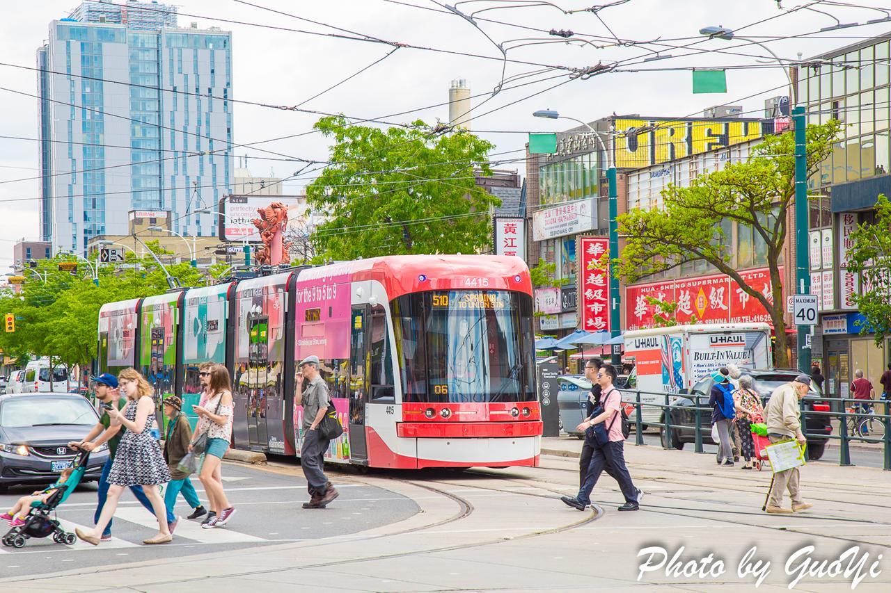 Toronto Chinatown Inn Zewnętrze zdjęcie